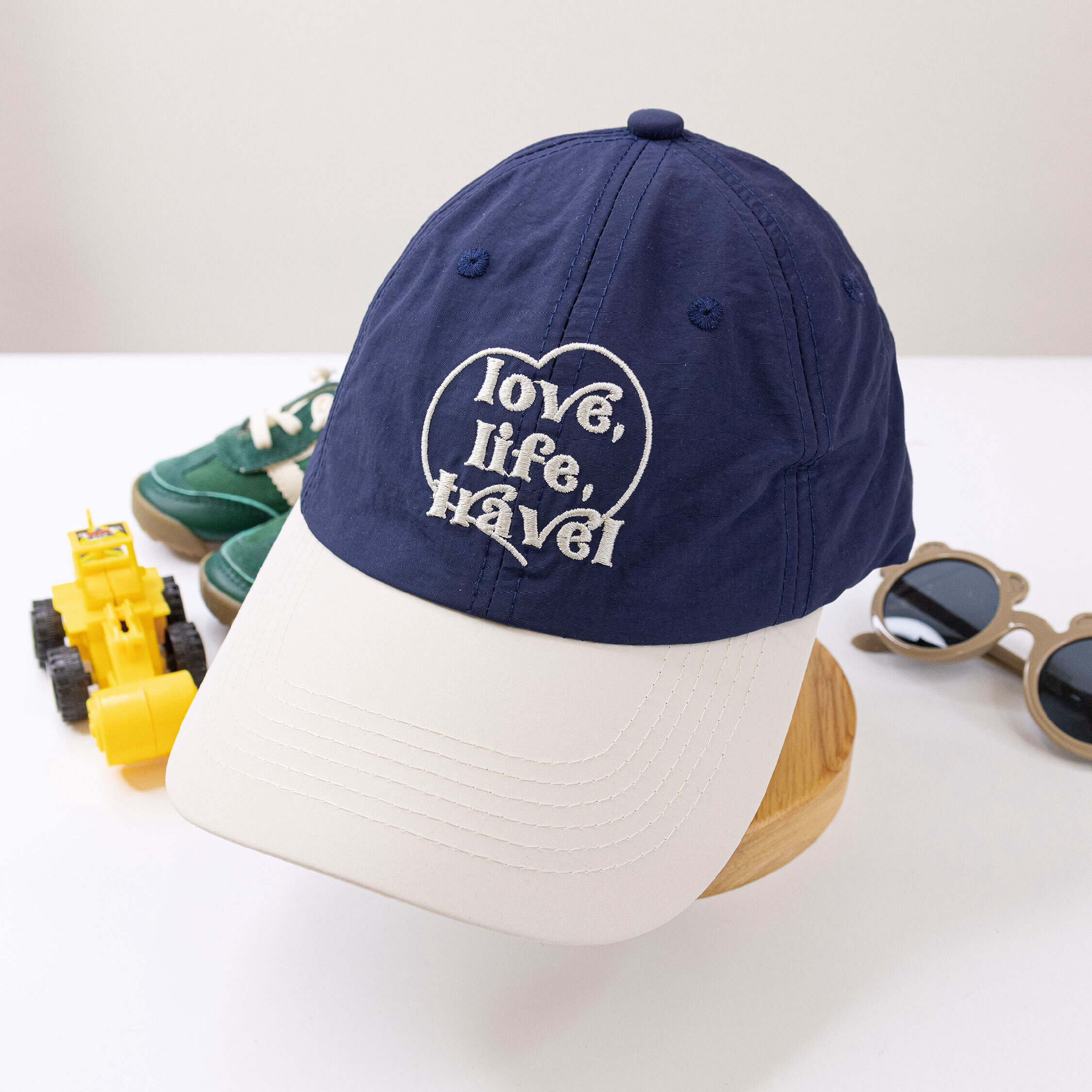 【JA1504】藍白英字刺繡速乾棒球帽