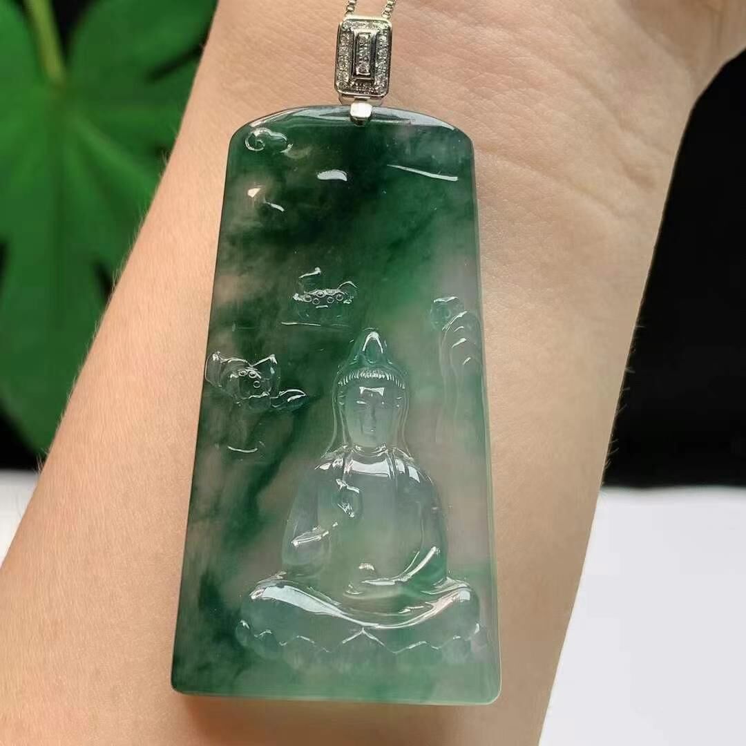 618346 翡翠冰種飄花素衣觀音