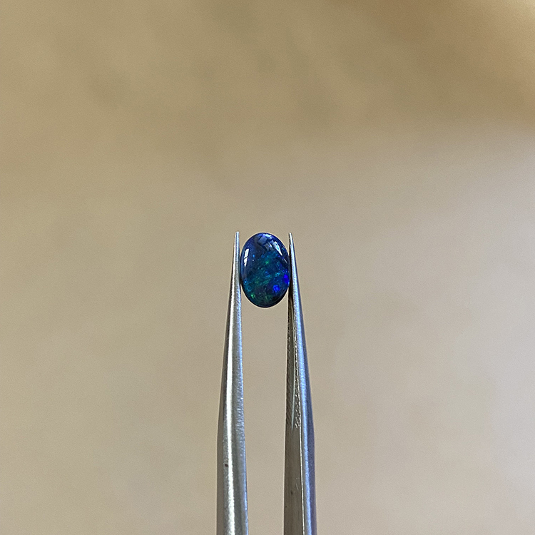黑蛋白石 Black Opal/0.53克拉