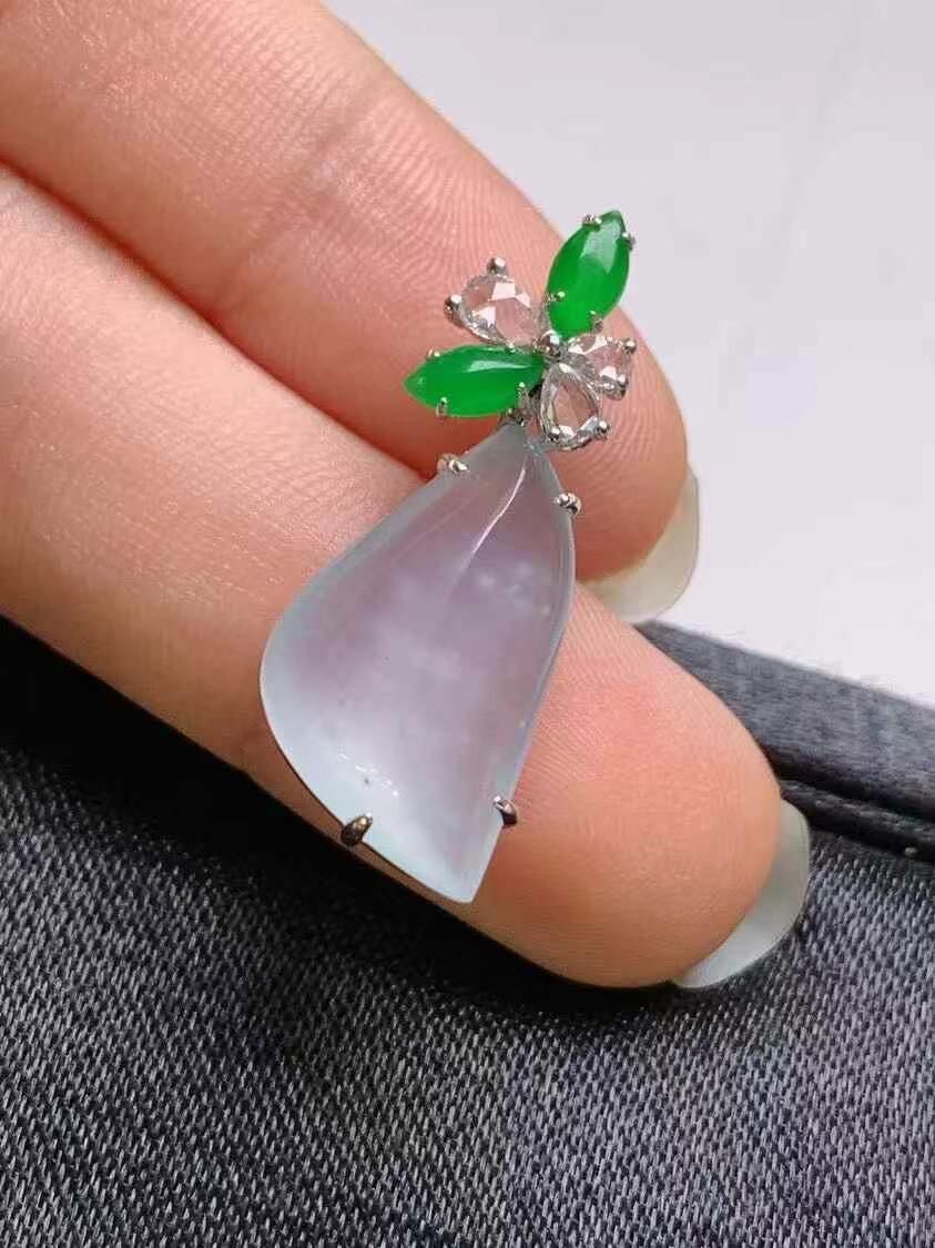 618347 翡翠高冰種隨行吊墜