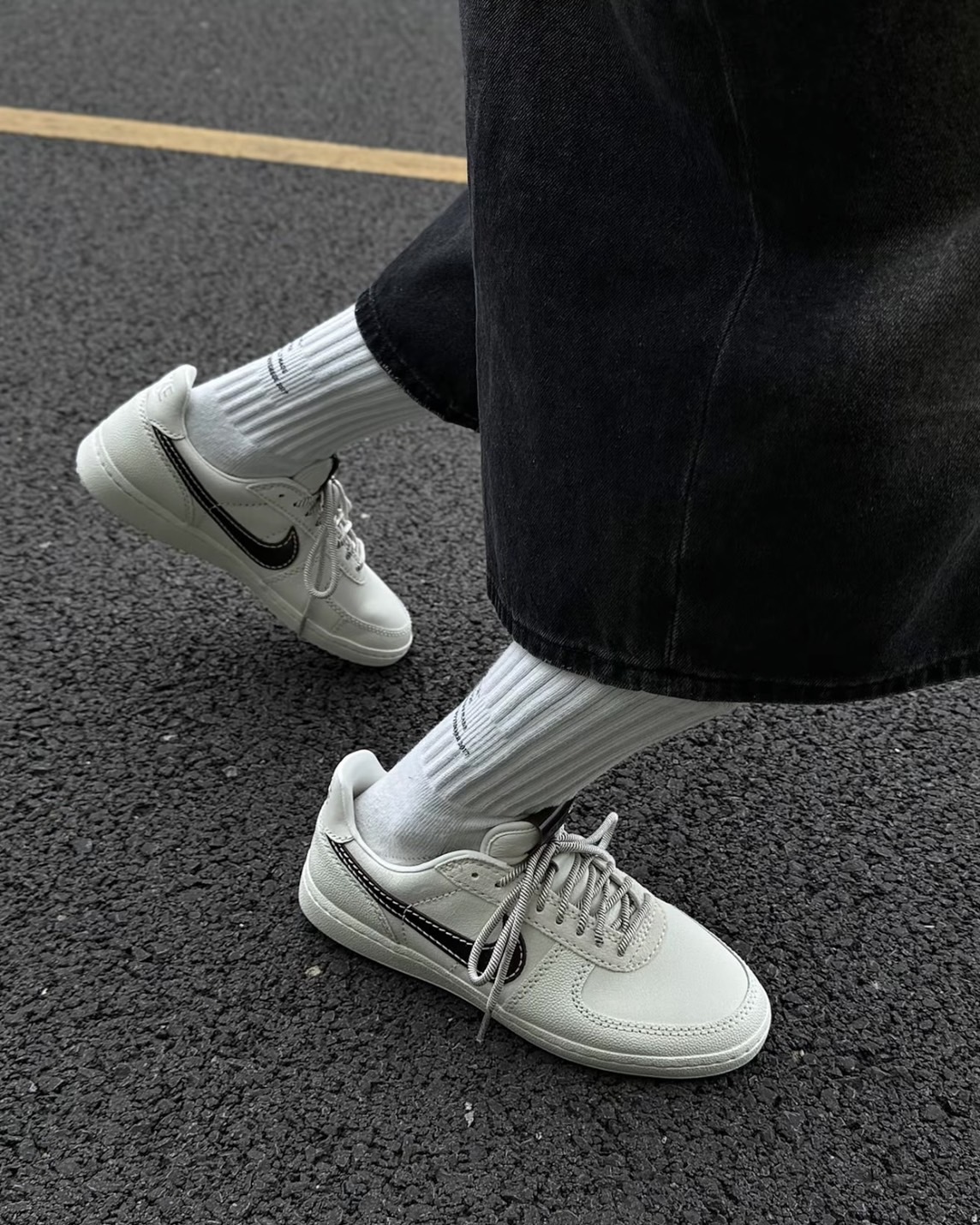 <國外限定色>Nike Field General 復古 板鞋 荔枝皮革 米棕