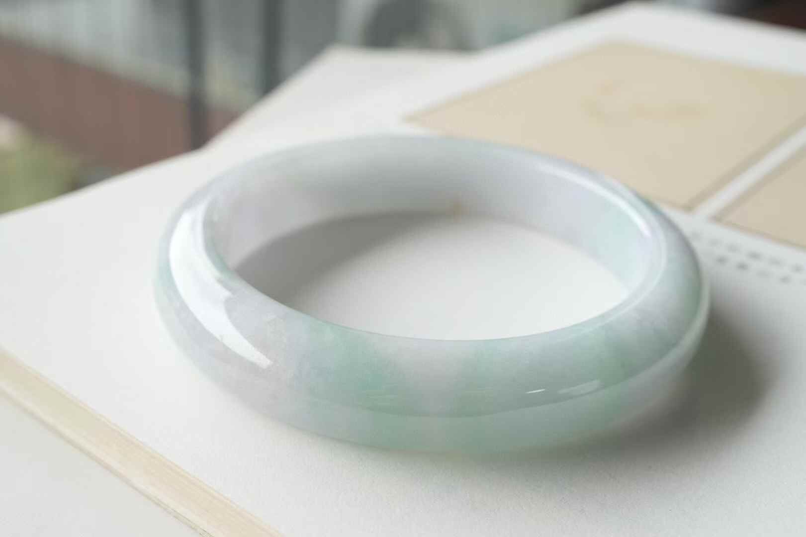 618861 59.8mm冰糯春帶彩翡翠手鐲 (58-60)