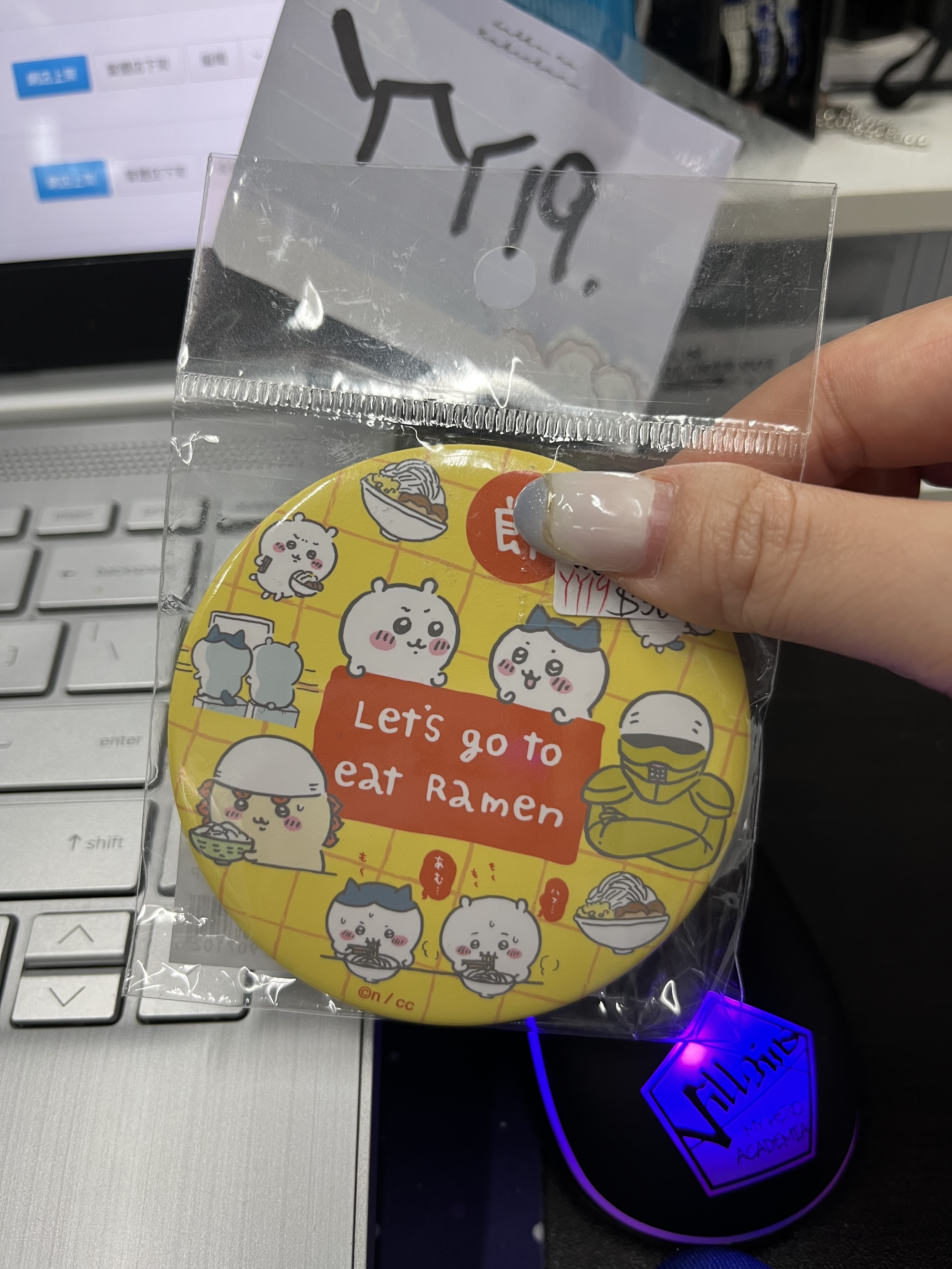 CHIIKAWA 襟章 YY19