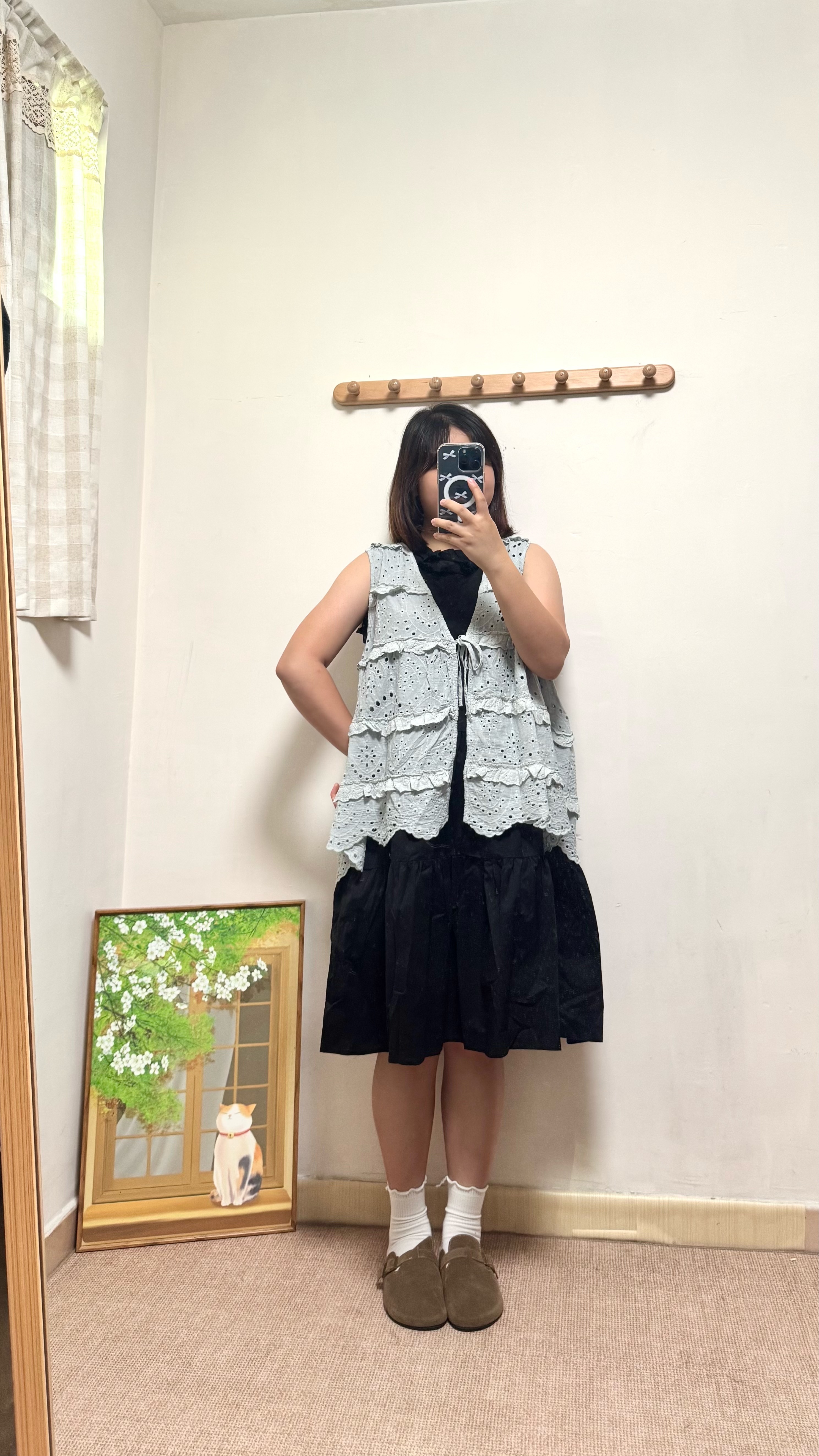 層次感通花綁繩背心