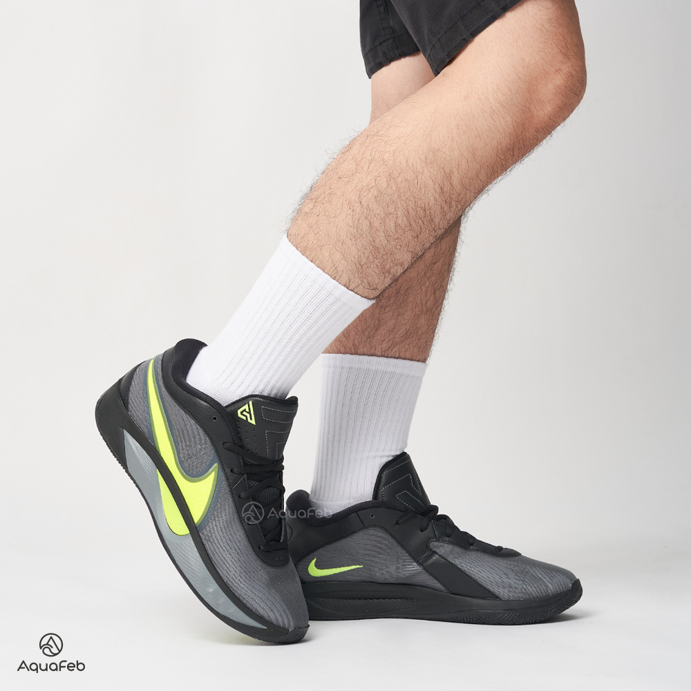 Nike Giannis Freak 6 EP 男 黑綠 運動 休閒 實戰 字母哥 緩震 籃球鞋 FJ7807-001