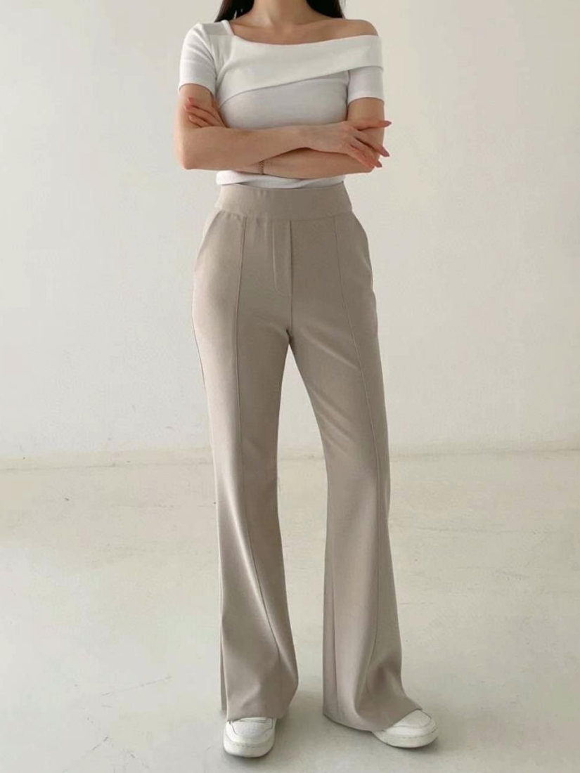 [現貨] Denise 高腰開衩喇叭褲 [ 2色 / S ]