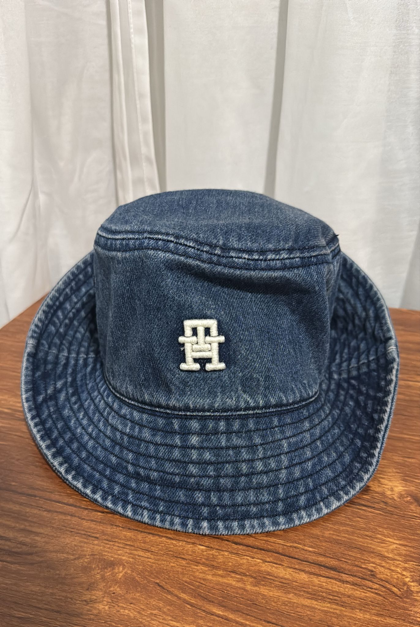 【直播】Tommy Hilfiger LL063023 牛仔漁夫帽