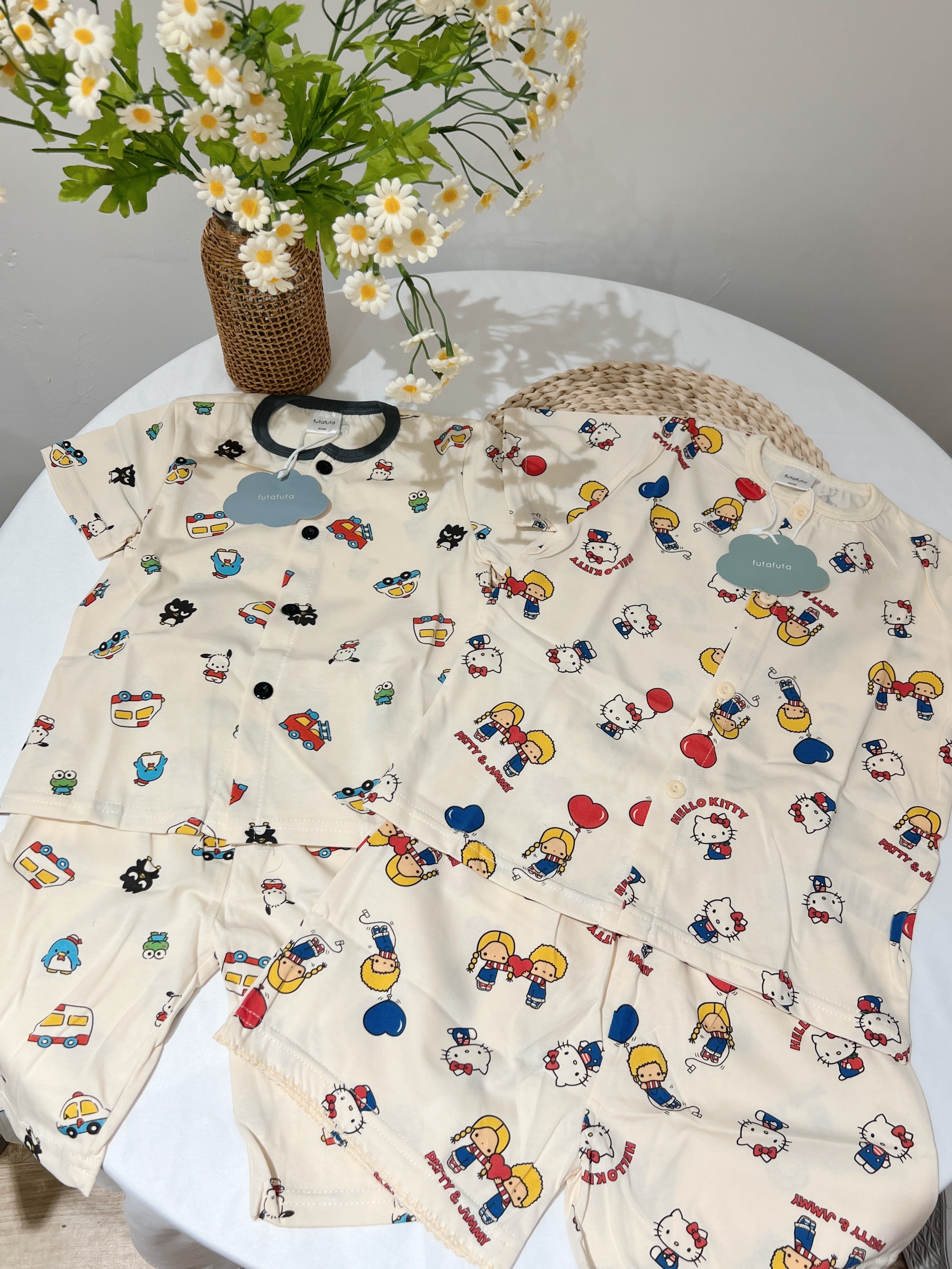 𝐒𝐚𝐧𝐫𝐢𝐨 PC狗 XO 車車/Hello Kitty絲質家居服套裝