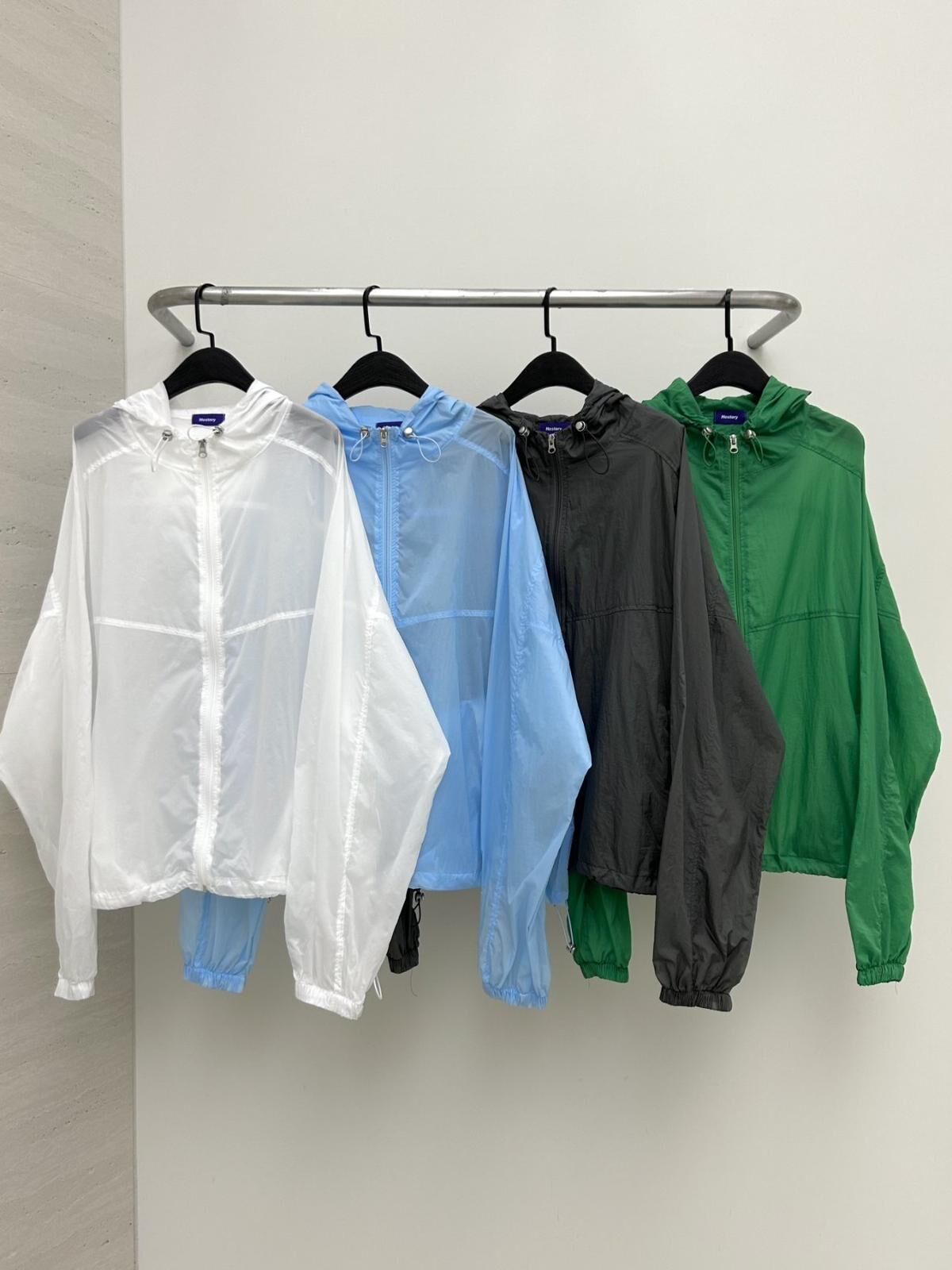 淨色連帽拉鍊外套 Hestory-085JK