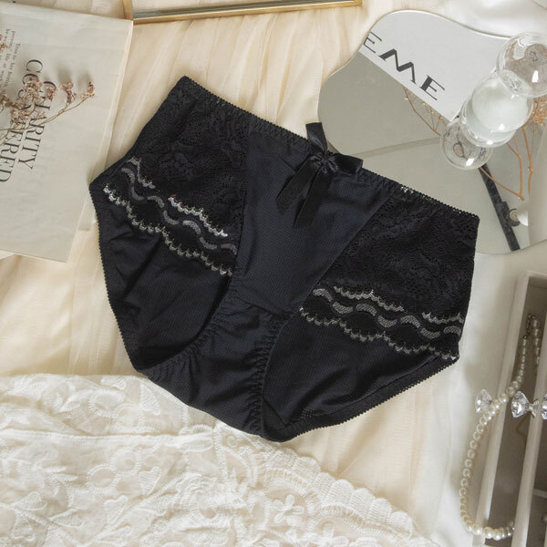 黑夜中腰平口褲