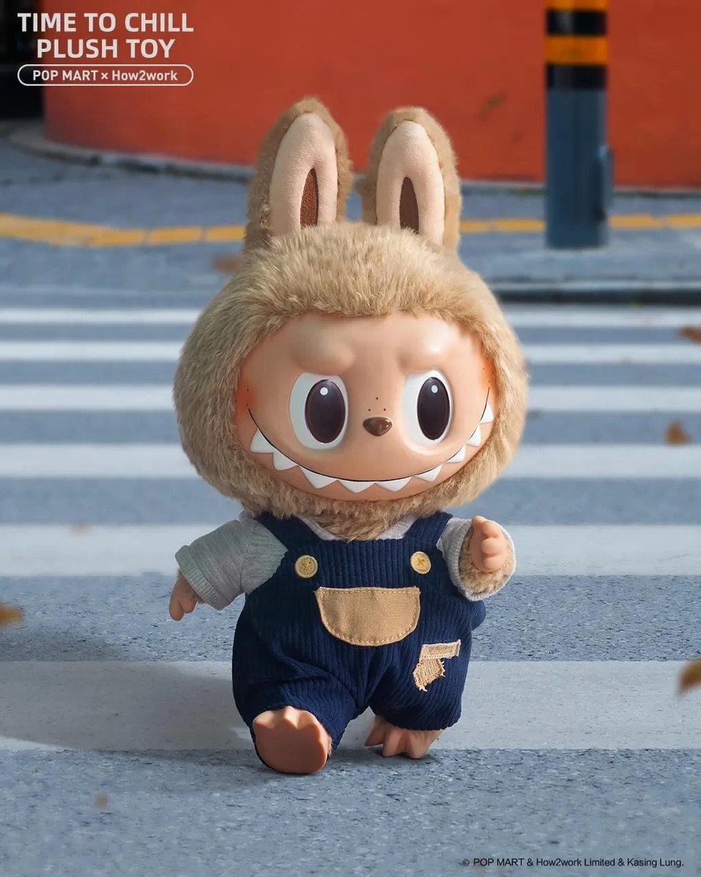 POPMART 泡泡瑪特LABUBU Time To Chill 搪膠毛絨公仔 一代吊帶褲