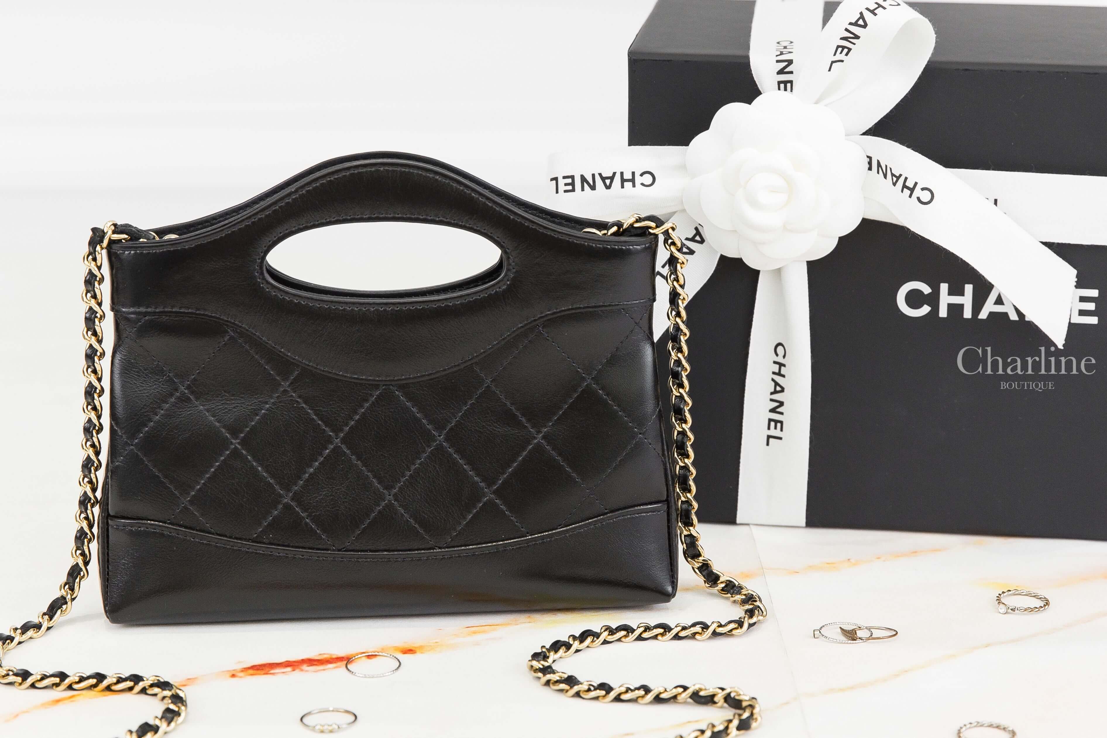 Chanel Chanel 31 Nano Shopping Bag 黑色金CC金鍊油蠟小牛皮平面菱格紋超迷你手提肩背包-Charline Boutique 精品代購