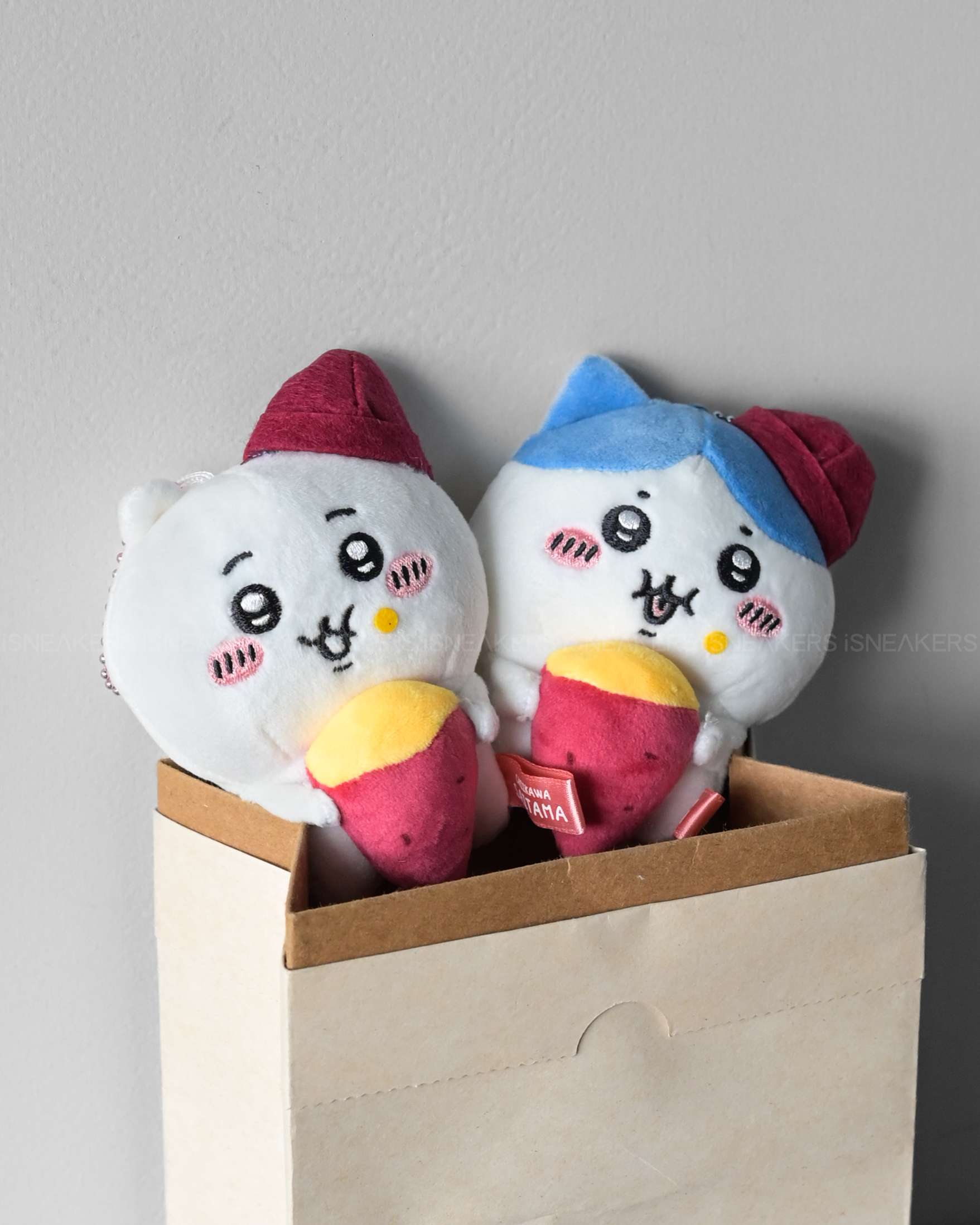 iSNEAKERS｜日本 Chiikawa 吉伊卡哇 琦玉地區限定 地瓜吊飾 娃娃 吉伊小八吊飾