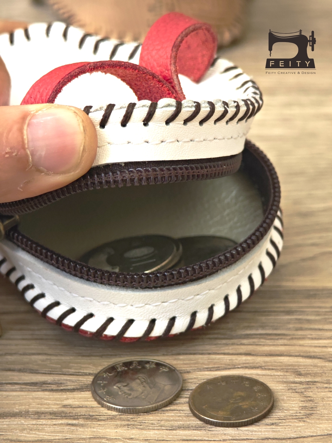 速力霸拖鞋零錢包(紅色)