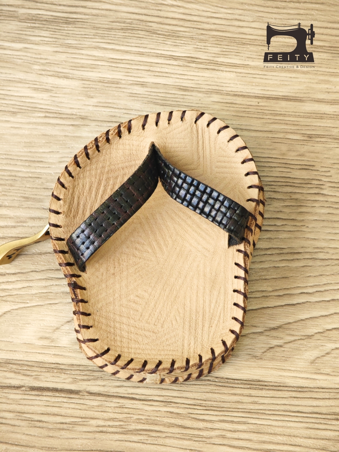 速力霸拖鞋零錢包(木屐色)