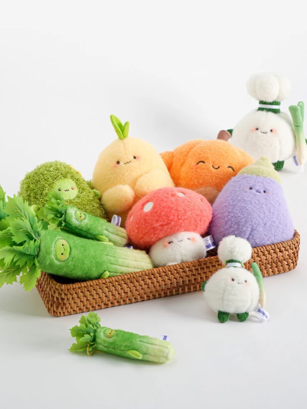 芭爪娛 Bazuuyu 代理版 絨毛 蔬菜家族 茄子 8cm