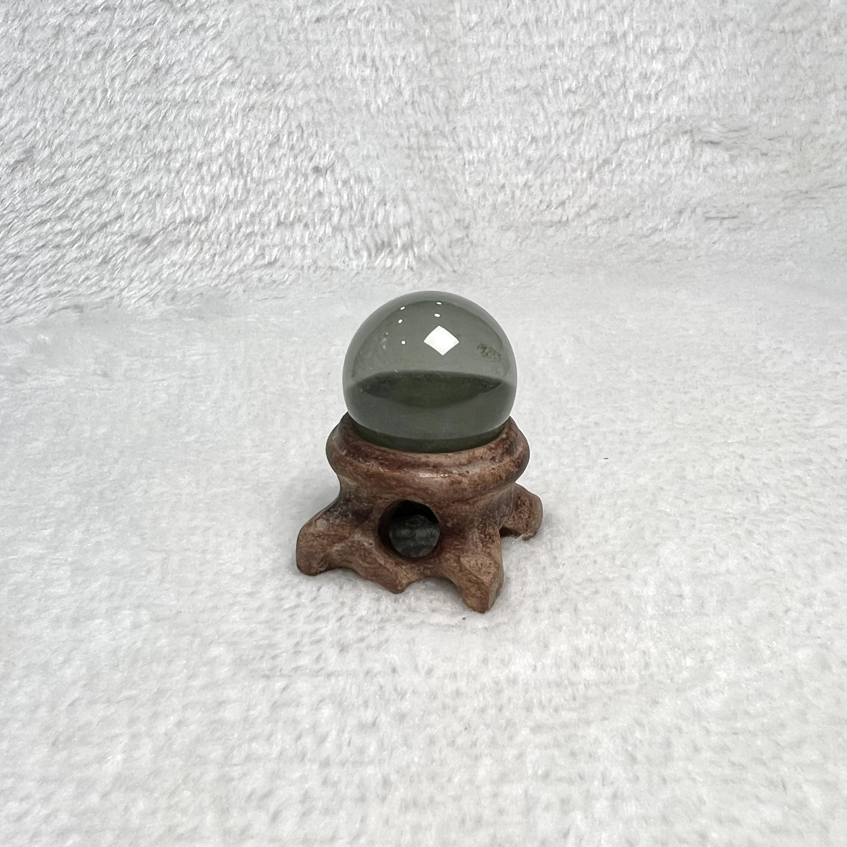 綠幽靈球 2.4cm #A605