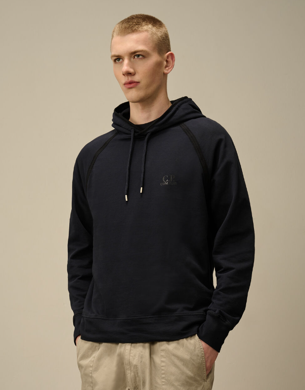 C.P. Company  輕盈羊毛 LOGO 連帽上衣   JUN25