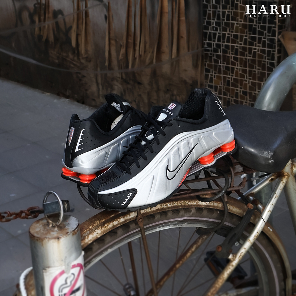 NIKE SHOX R4 "Metallic Sliver/Red" 黑銀紅 金屬銀 y2k 彈簧鞋 復古休閒鞋 HQ1988-002