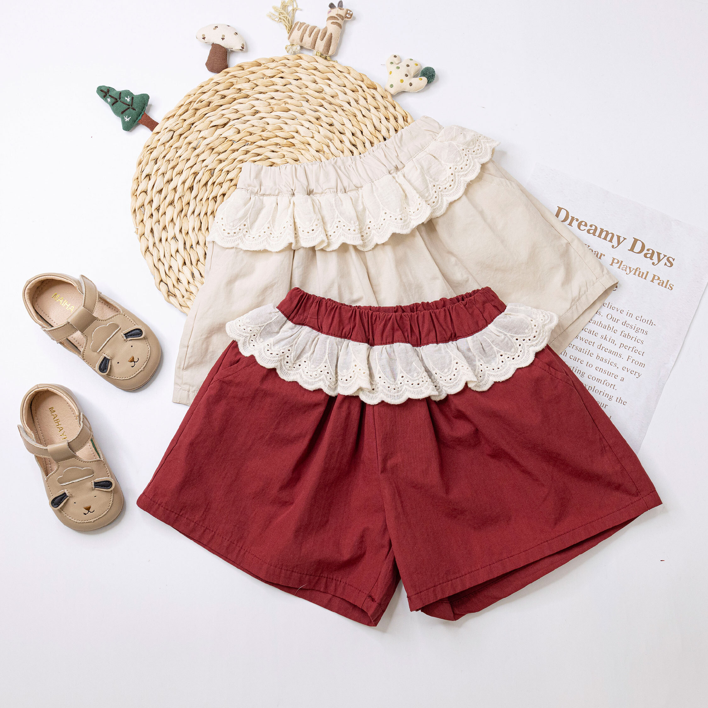 緹花刺繡花邊拼接短褲＊二色 (H50722)