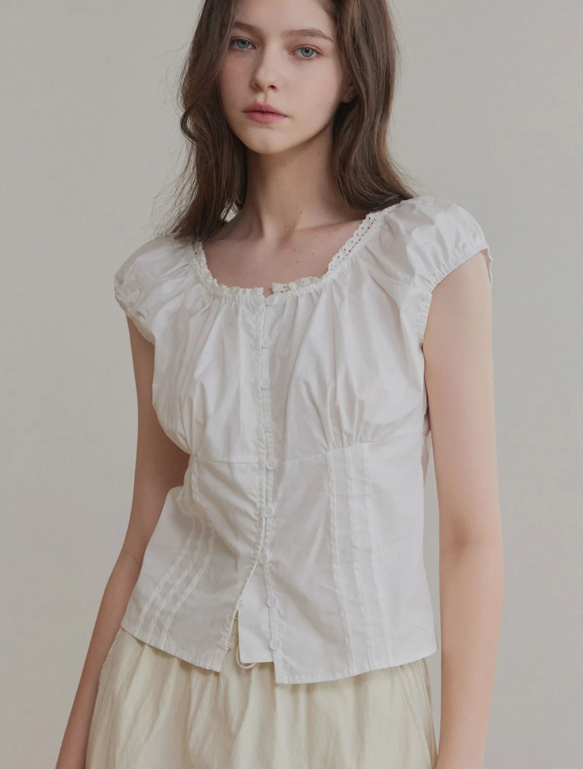 TWEE SLAN LACE PINTUCK BUTTON BLOUSE