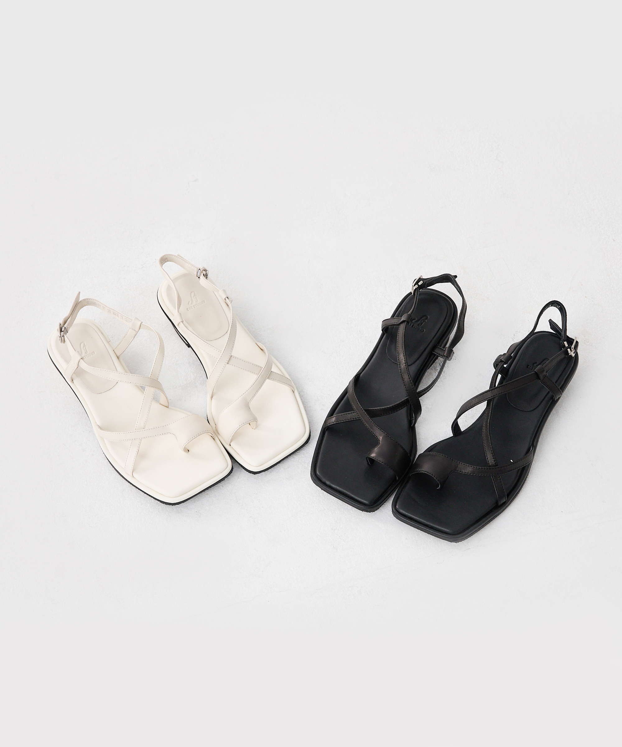 Jodie 繞趾真皮涼鞋(兩色)