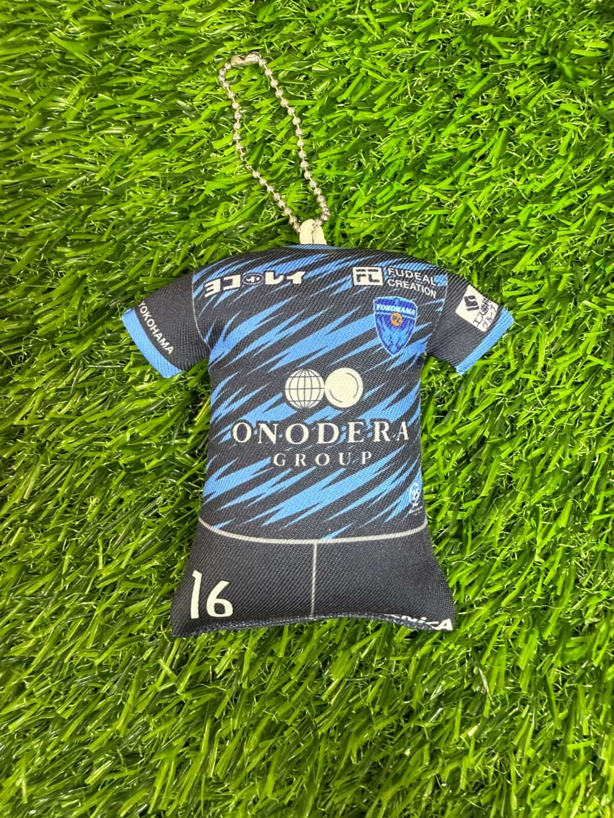 橫濱FC 25周年記念 迷你咕𠱸吊飾