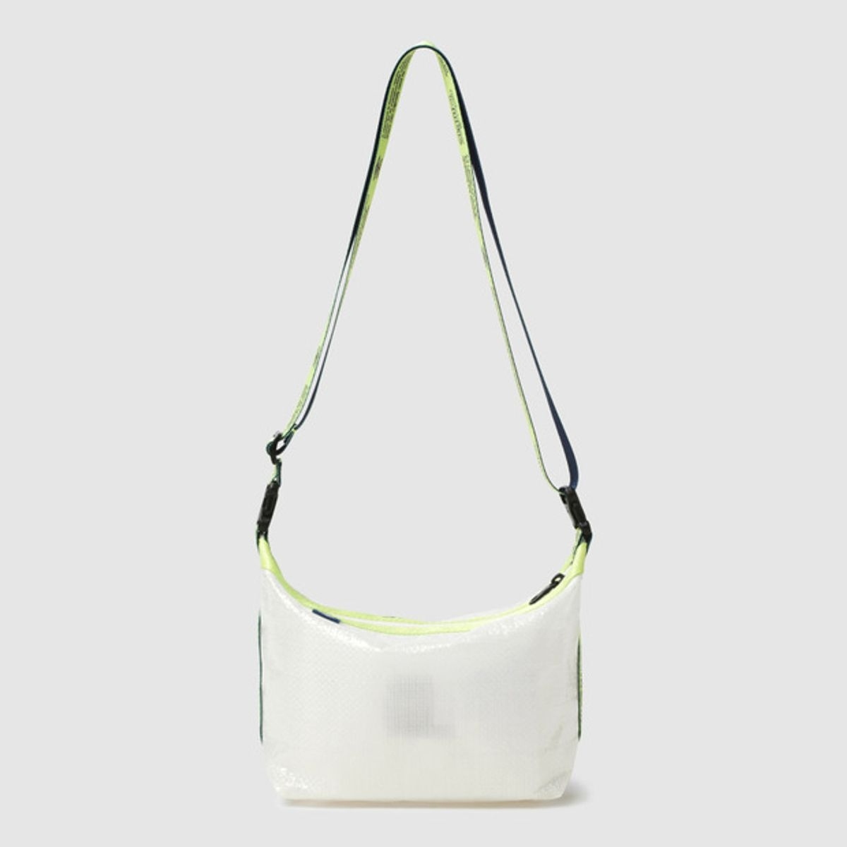 【代購】UMBRO Strap Pouch Cross Bag 斜背包 側背包 UQ223CBG60