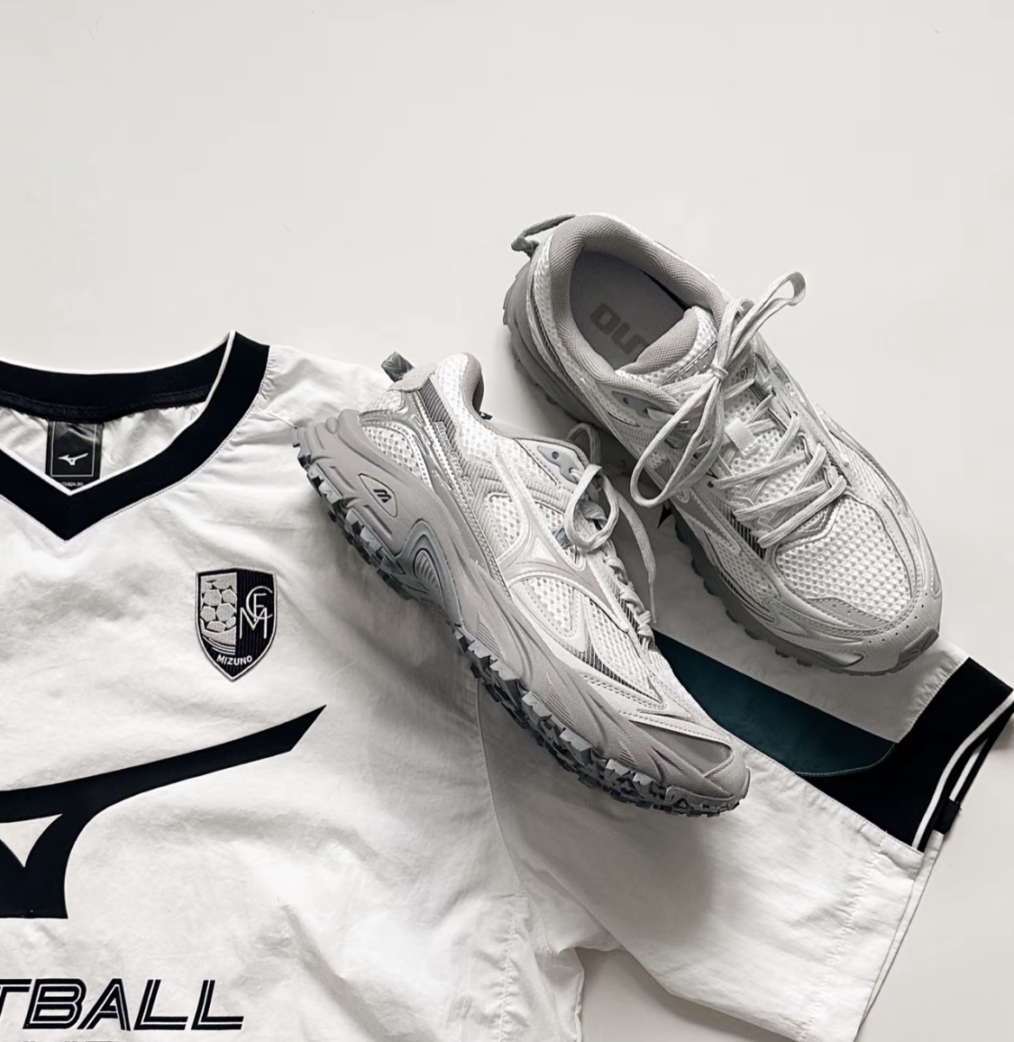 【APAIR】預購 Mizuno FIYI TL V2 機能鞋款 戶外 灰白 D1GH251902