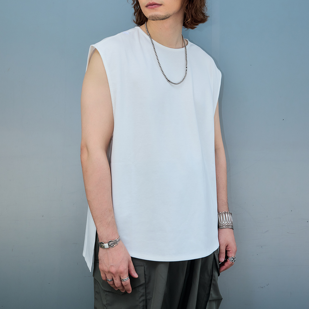 2025 接觸冷感 前圓弧後方長 3way無袖上衣－乾淨白