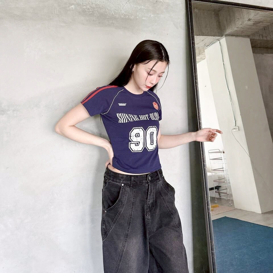 SHINING HOT BLOOD 90斑駁合身短TEE (2colors)