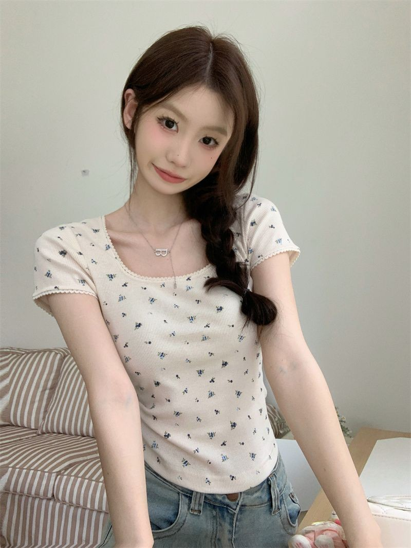 [2 FOR RM50] Coquette Floral Square Neck Lace Trim Tee