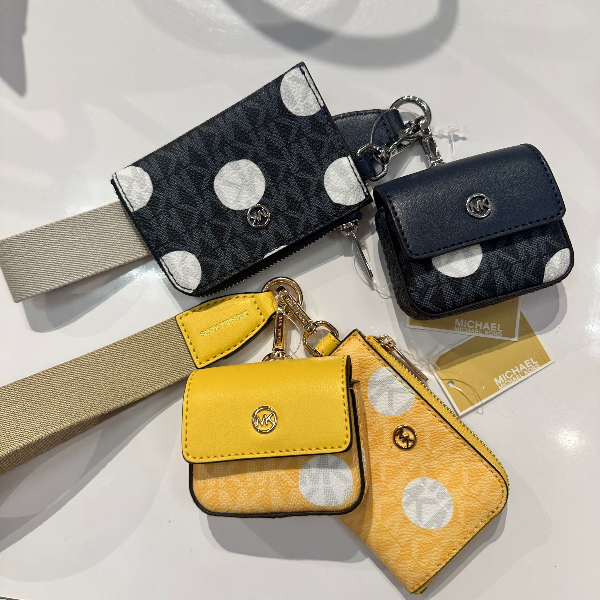 【直播】Q063002 Michael Kors 卡包套裝