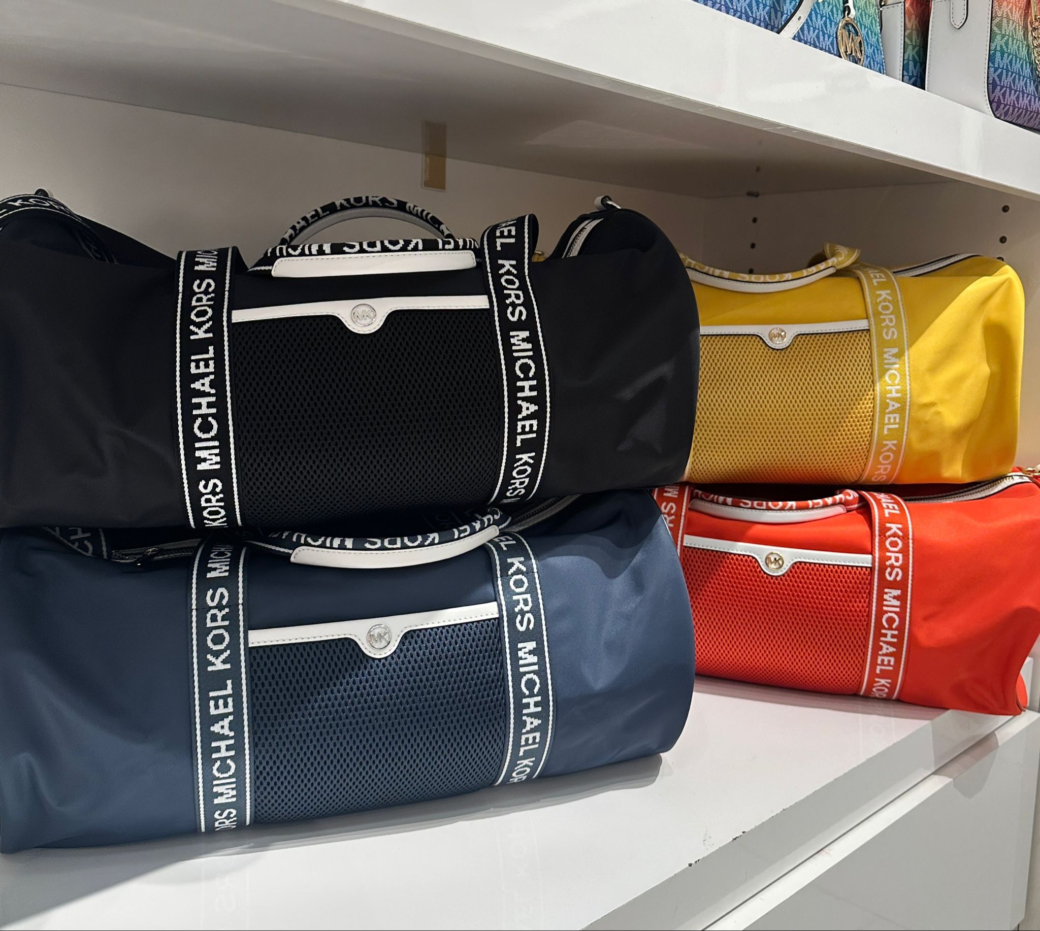 【直播】Q063022 Michael Kors 圓桶包