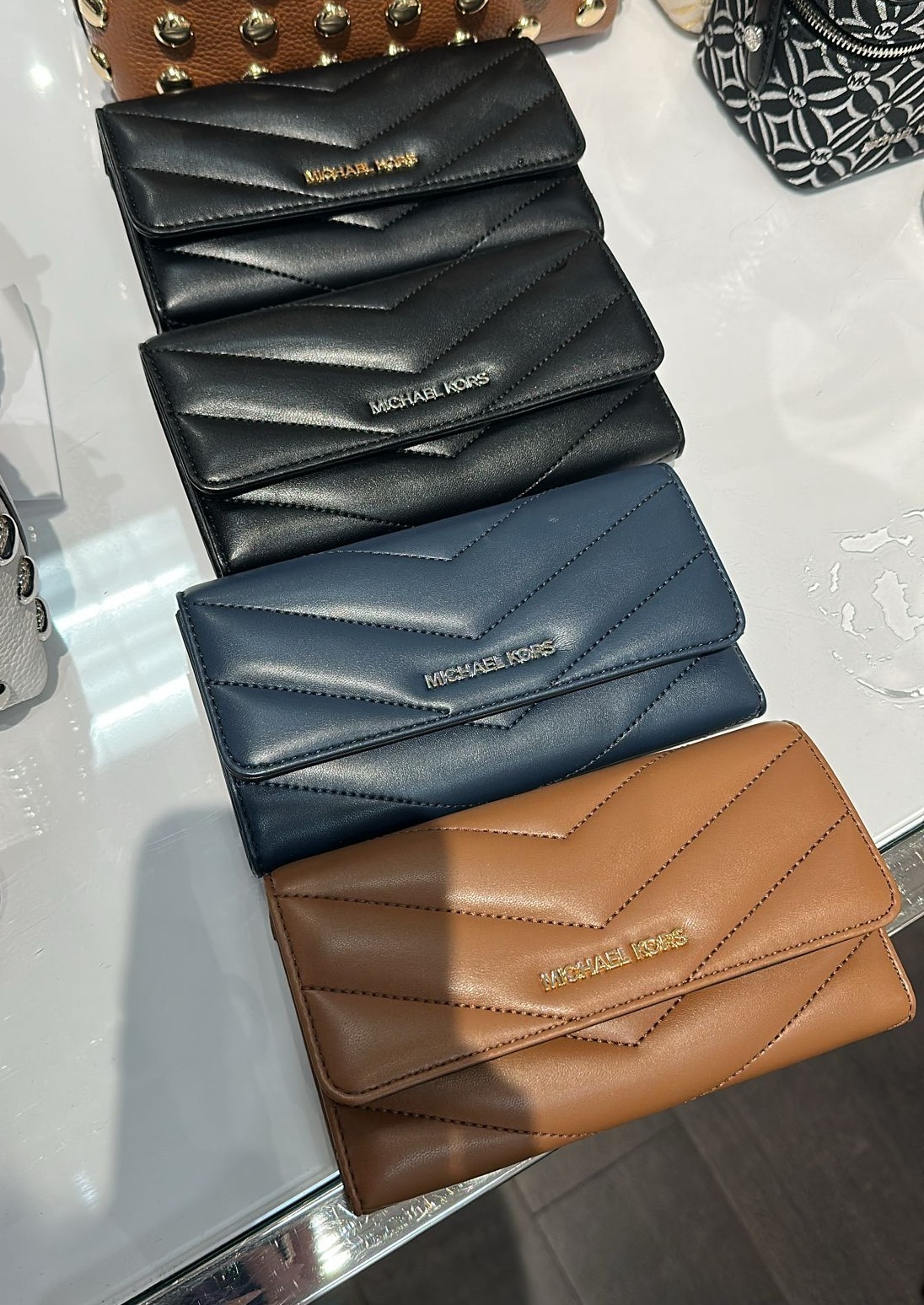 【現貨】Q063045 Michael Kors 長銀包