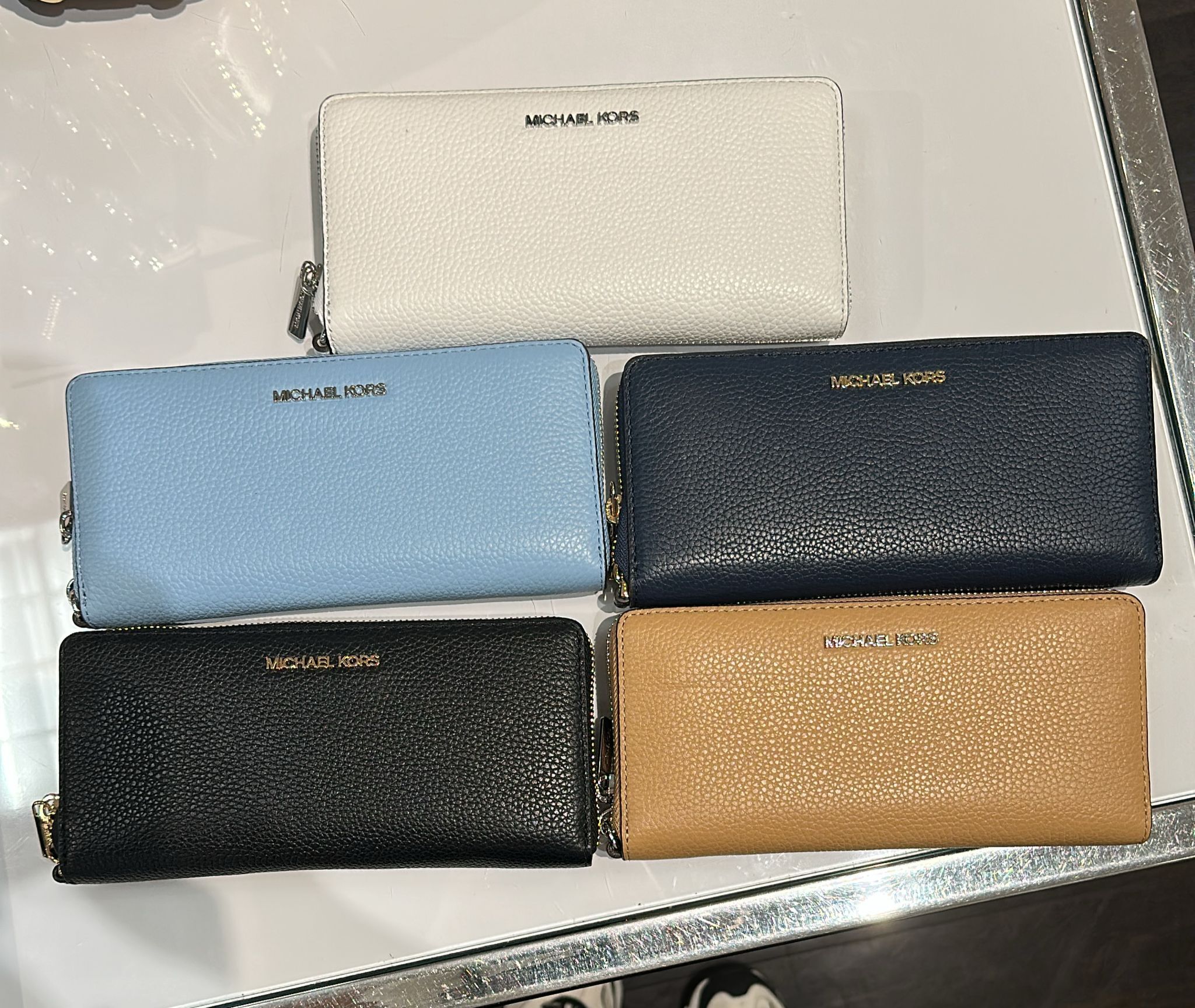 【現貨】Q0630101 Michael Kors 拉鏈長銀包