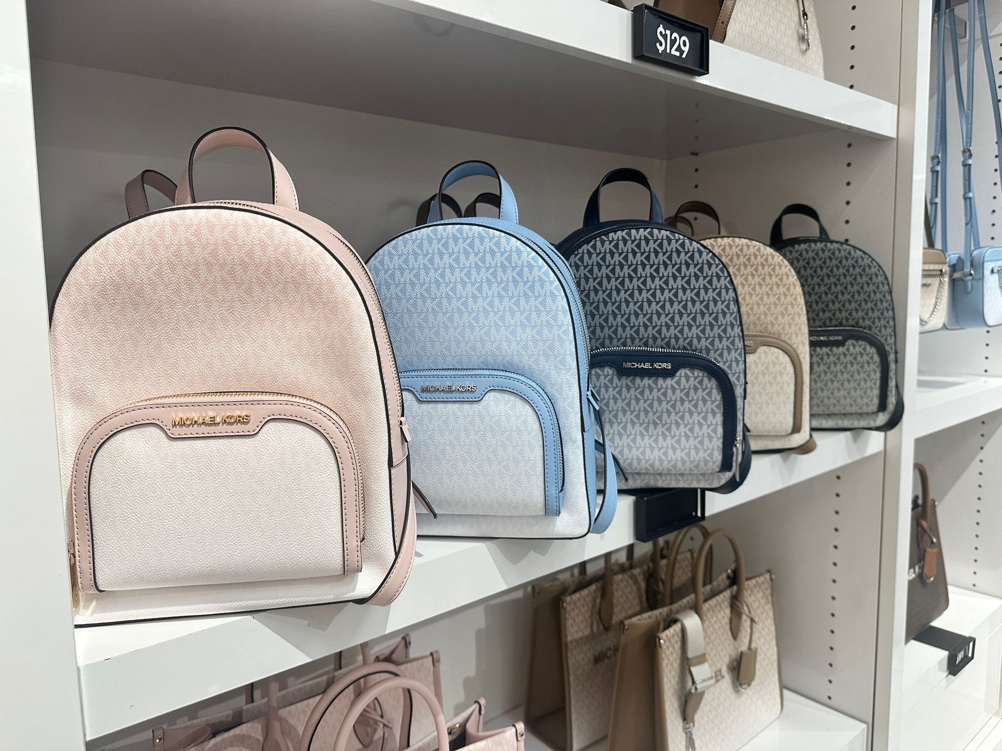 【直播】Q063027 Michael Kors 漸變中號背囊