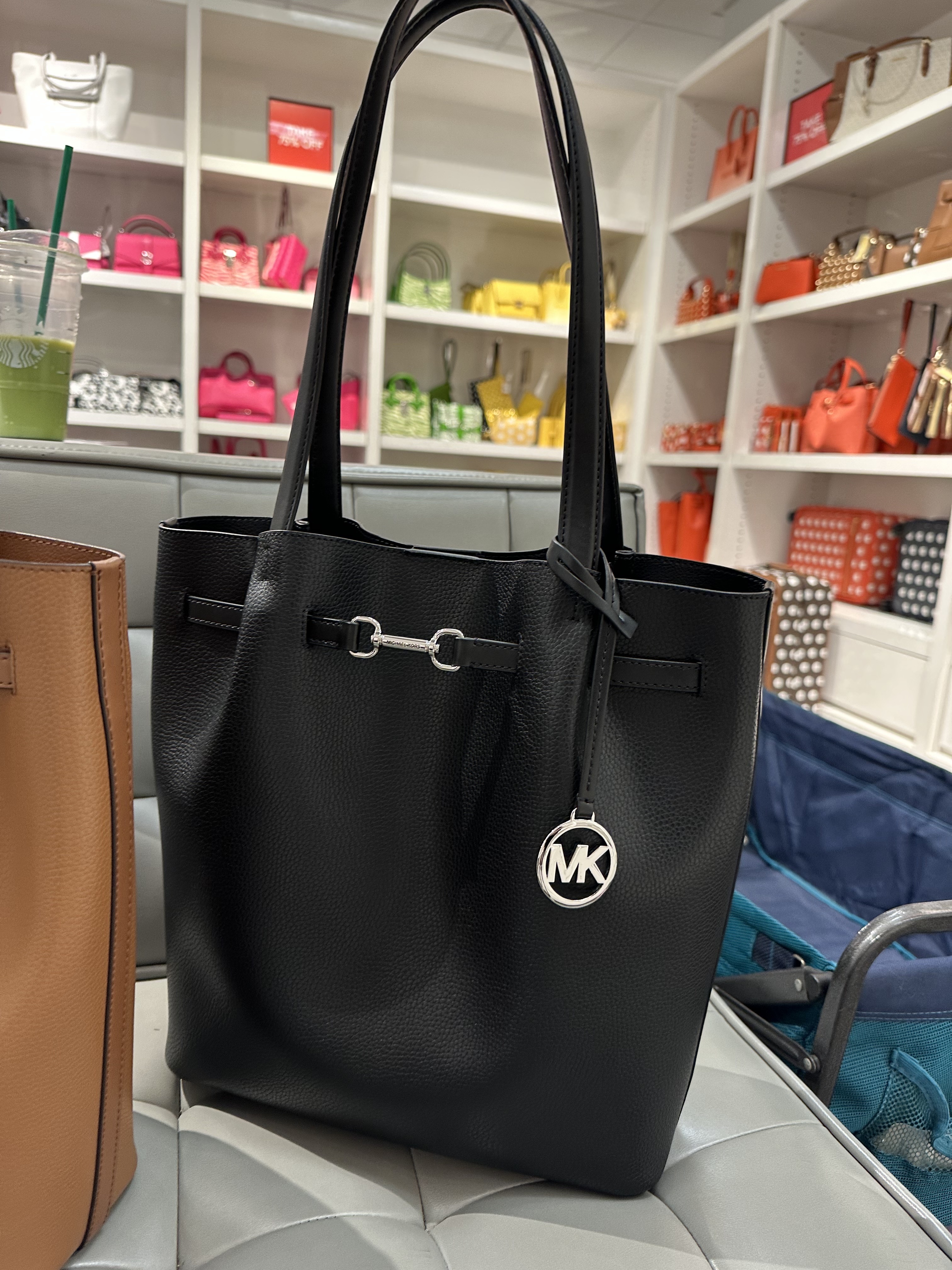 【直播】Q063049 Michael Kors 大號托特包