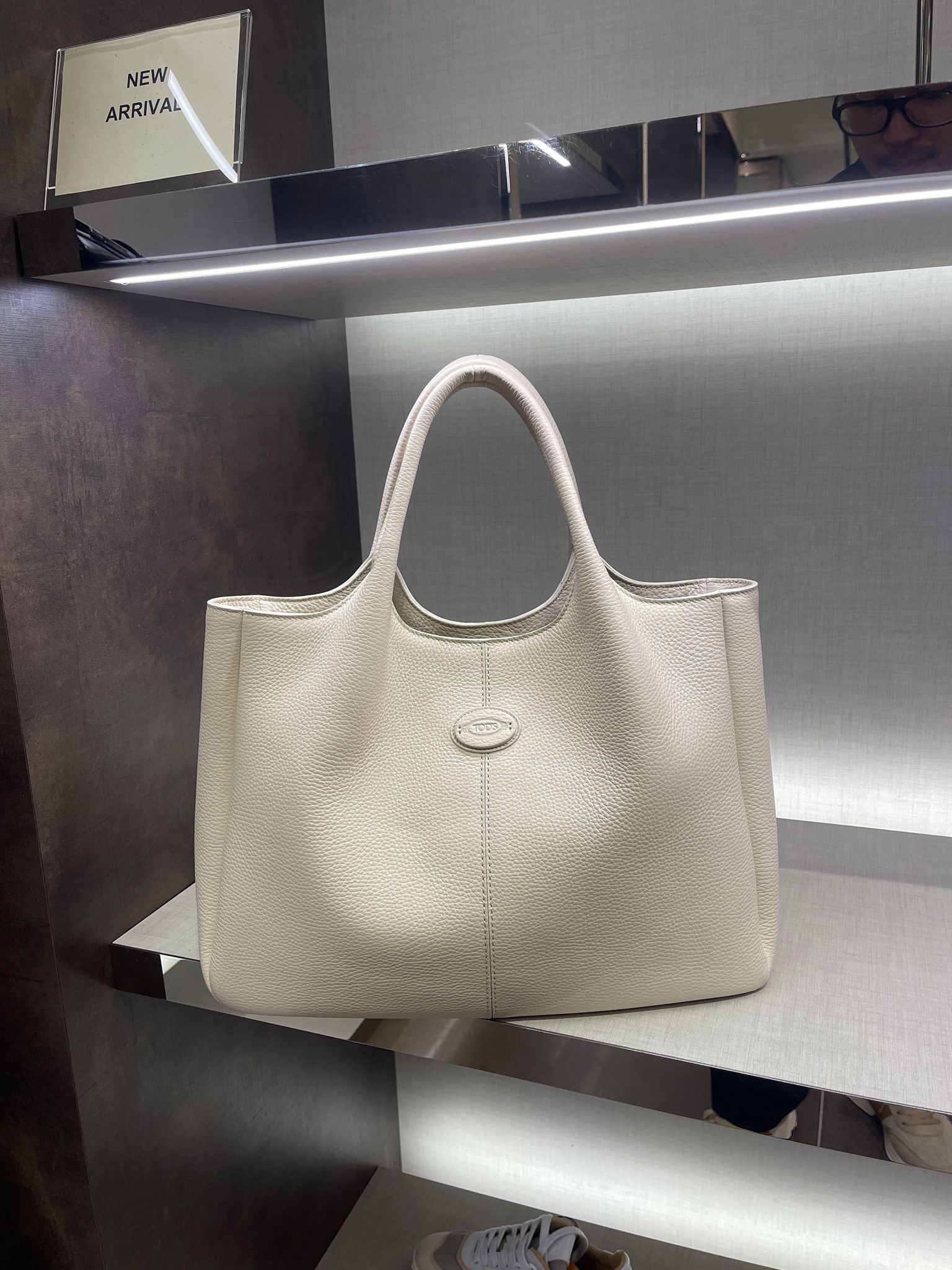 Tods Bag Leather Top Handle Bag Cream