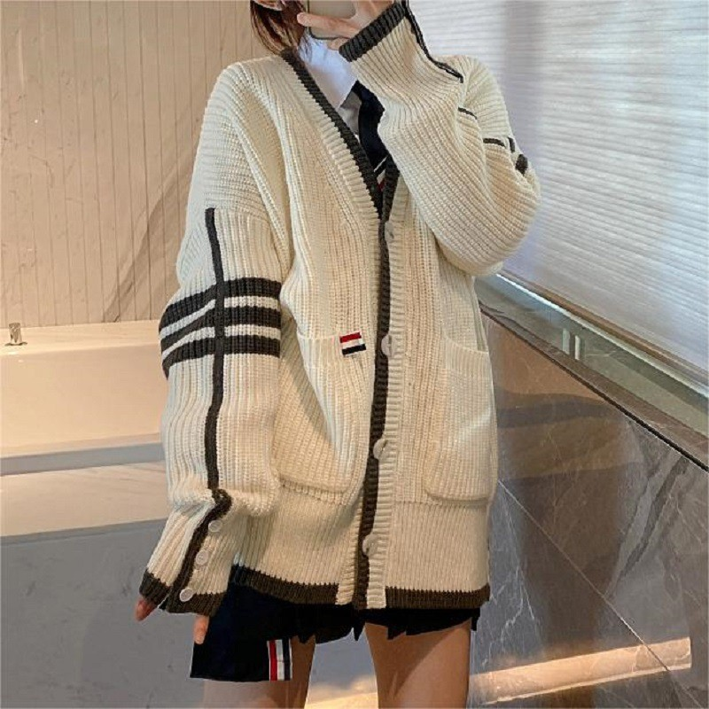 Korean V-Neck Contrast Stripe Knit Cardigan