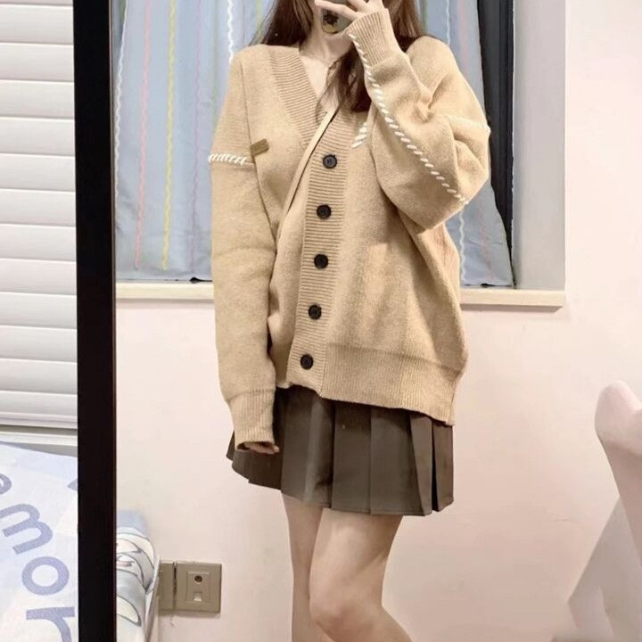 Loose Fit V-Neck Knit Cardigan in Cozy Slouchy Style