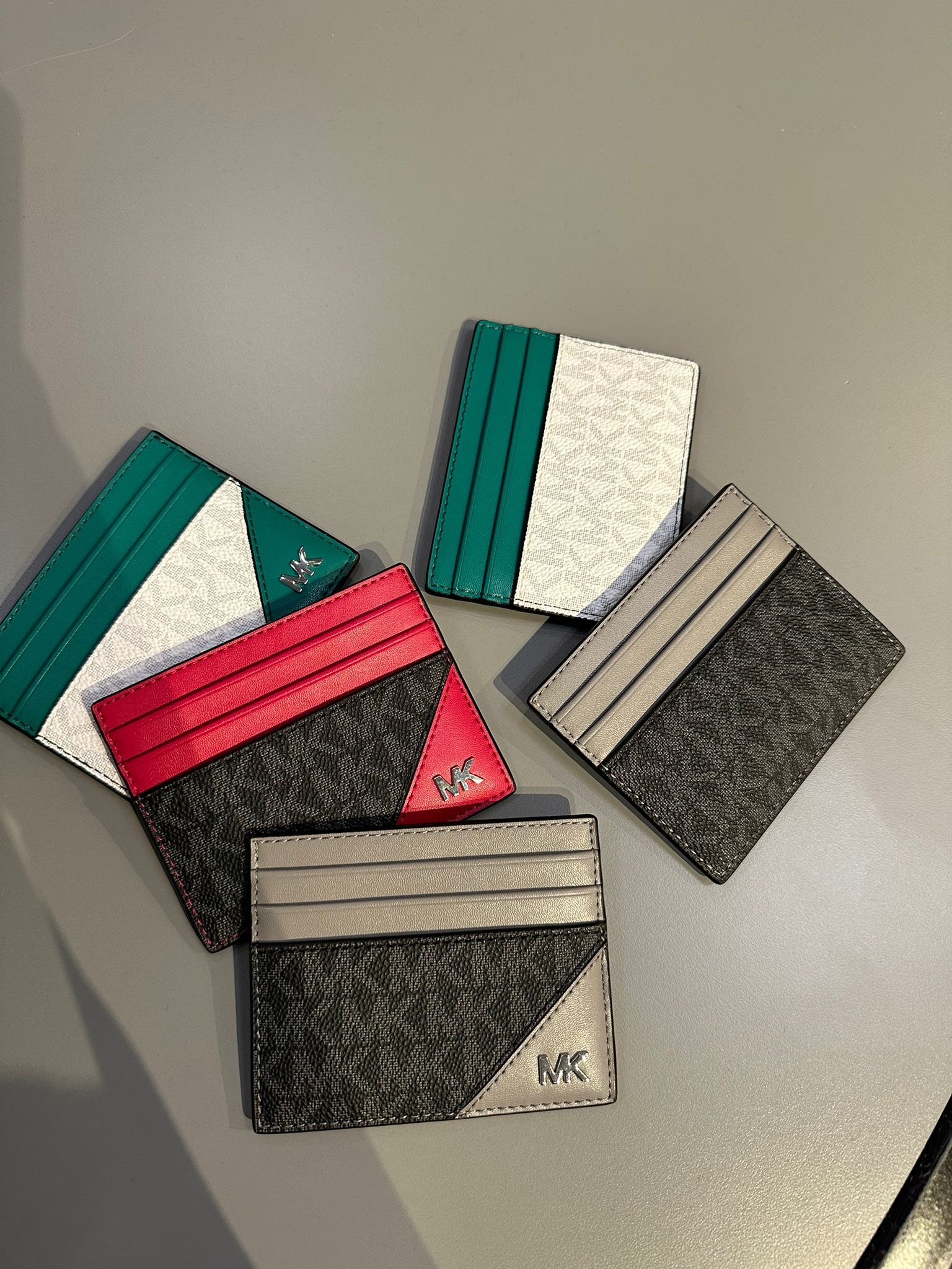 【直播】Q0630106 Michael Kors 印花卡套