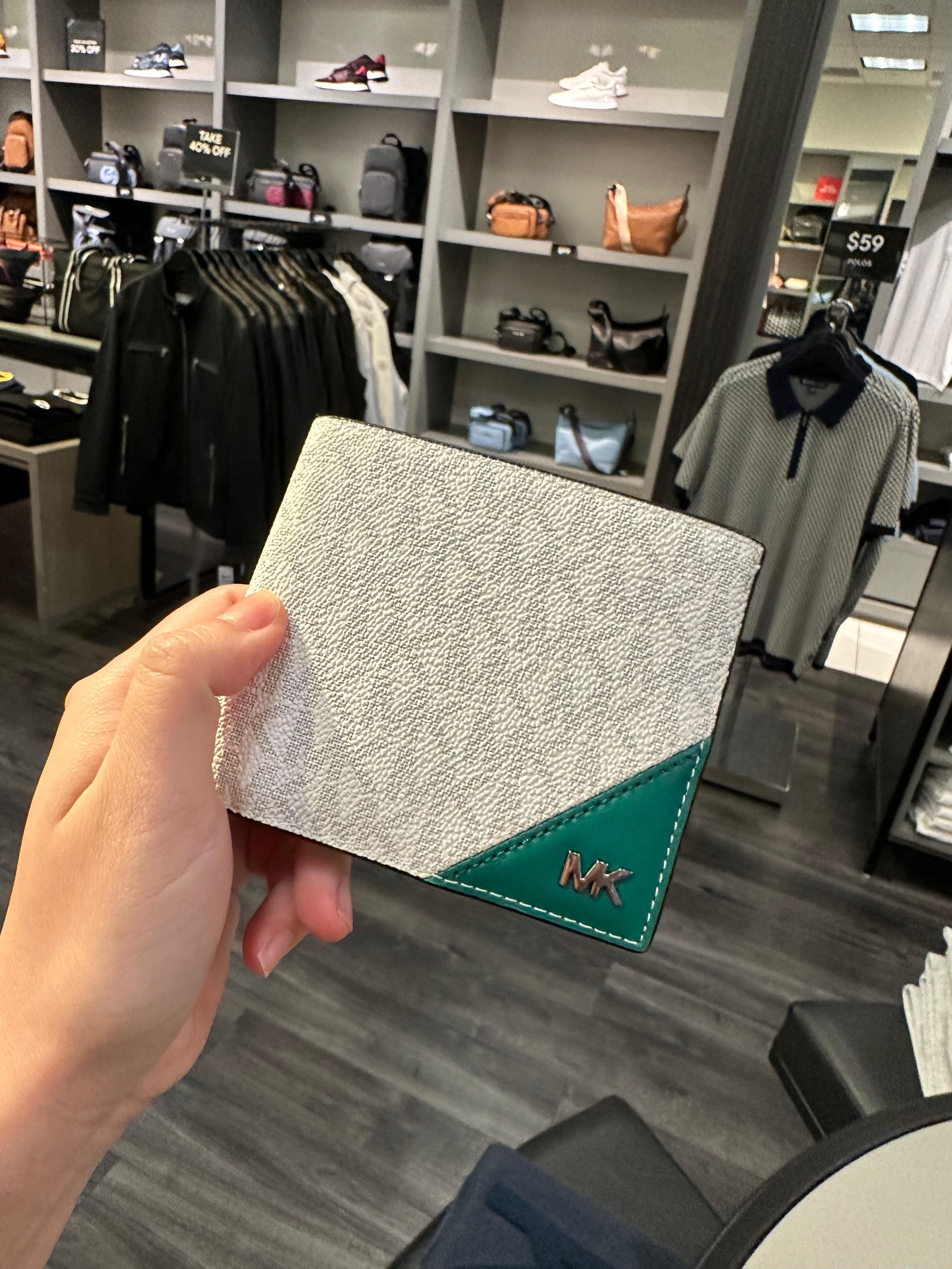 【直播】Q0630107 Michael Kors LOGO印花銀包