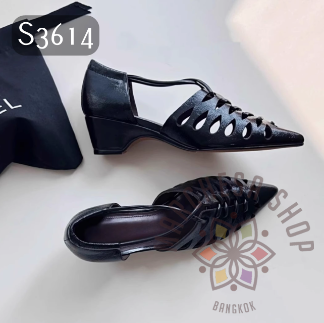 S3614 - 頭層軟羊皮特色編織交叉尖頭低踭鞋