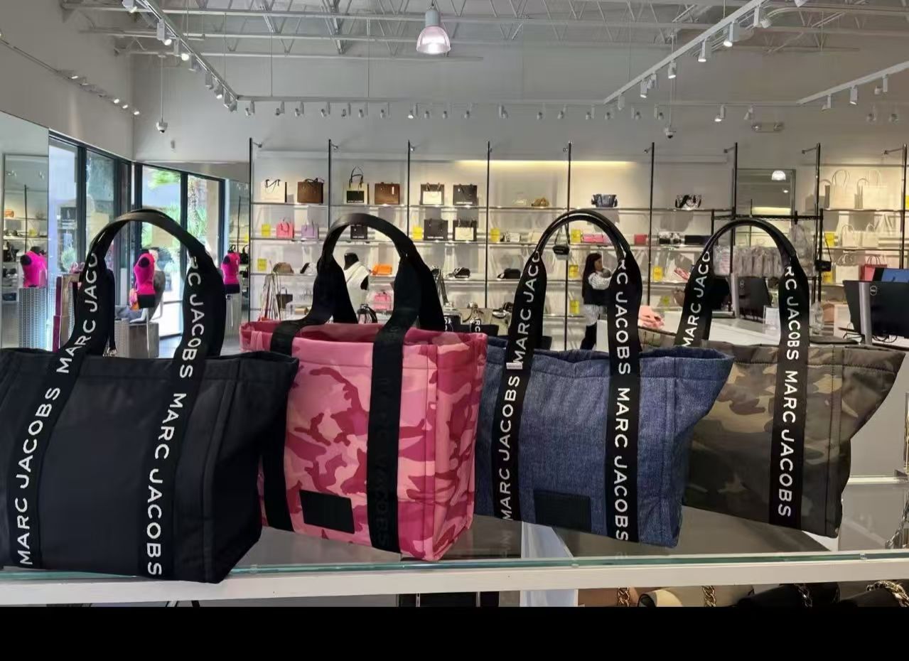 【直播】Marc Jacobs LL070201 大號手提包