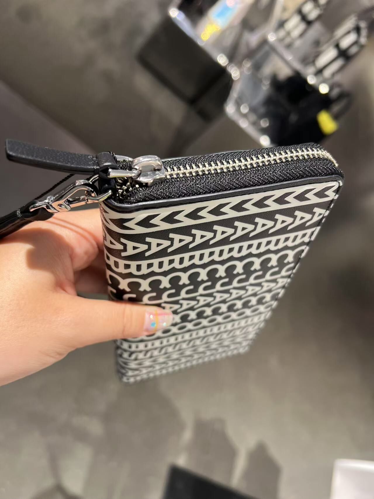 【直播】Marc Jacobs LL070205 老花長銀包