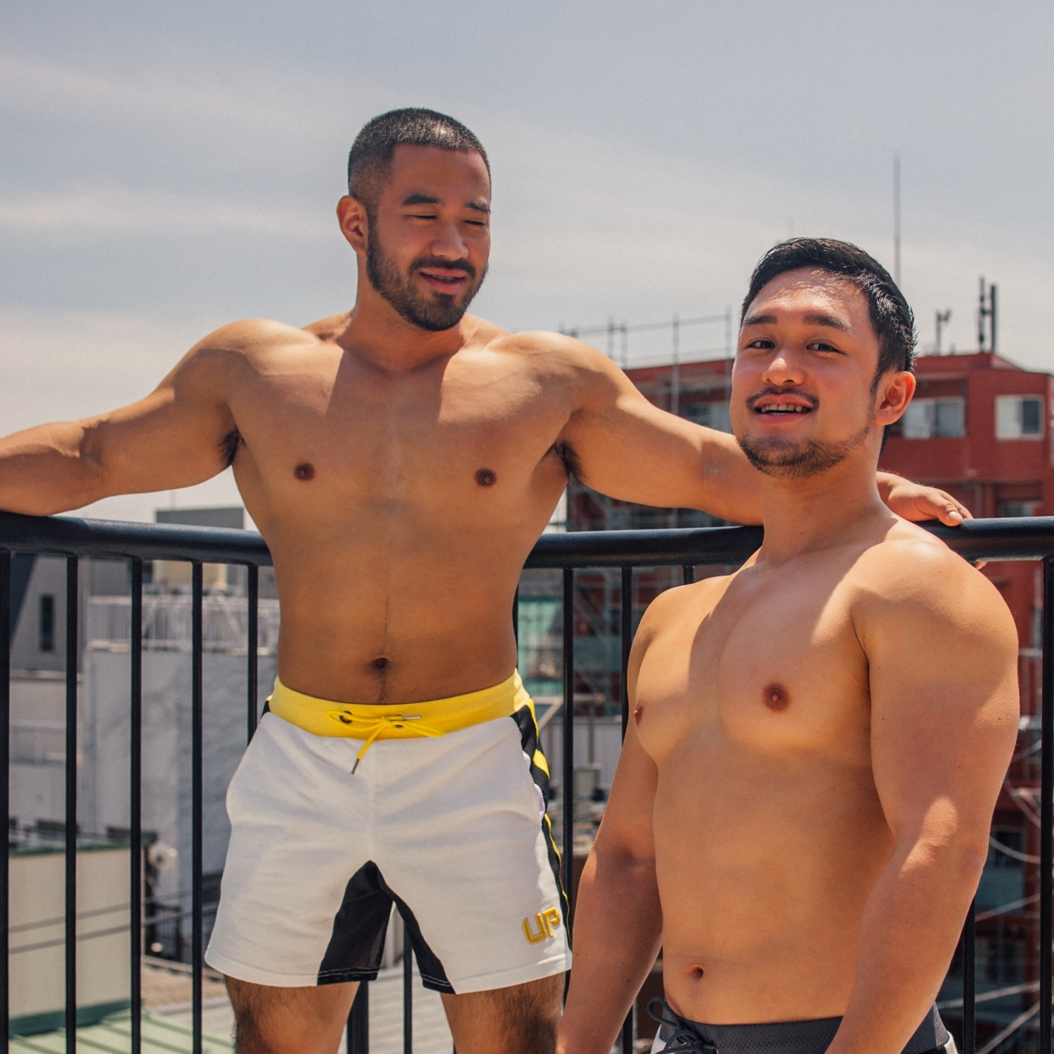 2026 再度回歸 - UP For Fun Cross 透視棉短褲 米白/鮮黃