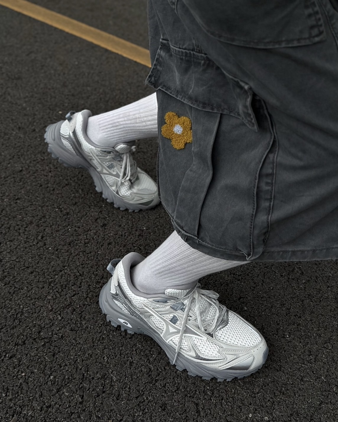 Mizuno 美津濃 FIYI TL V2 復古 緩震 耐磨 冷灰白