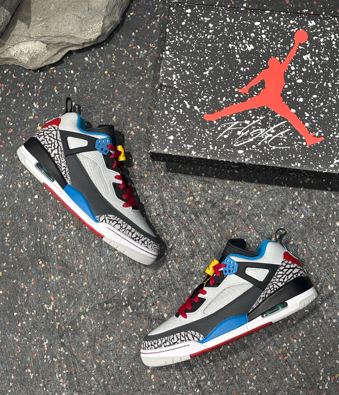 男鞋 NIKE JORDAN SPIZIKE LOW SE 黑彩 爆裂紋 氣墊 緩震 復古 籃球 休閒鞋【IM7425-004】