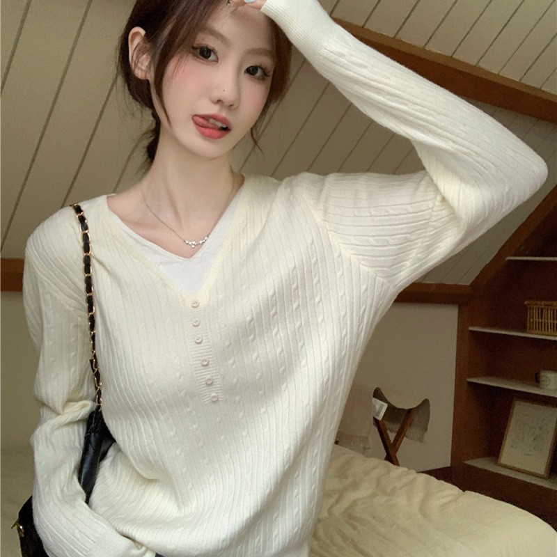 Contrast V-Neck Layered-Look Long Sleeve Knit Top